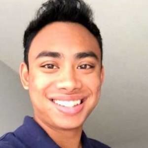 Meet your Posher, Julian